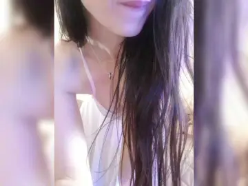 SexyQueen333  live sex cam