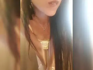 SexyQueen333  live sex cam