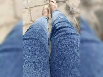 SexyQueen333  live sex cam