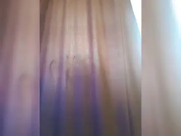 SexyQueen333  live sex cam