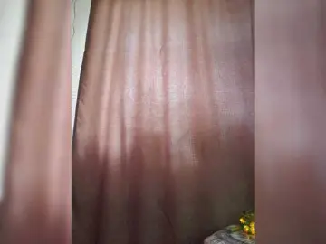 SexyQueen333  live sex cam