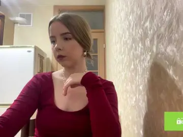 SharmaineMckeown  live sex cam