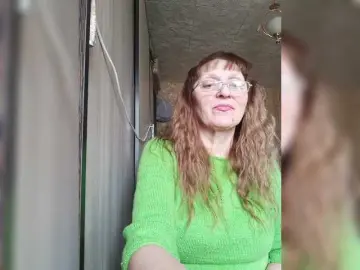 Sonya48  live sex cam