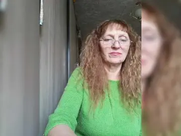 Sonya48  live sex cam