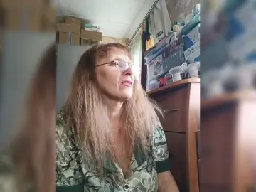 Sonya48  live sex cam