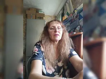 Sonya48  live sex cam