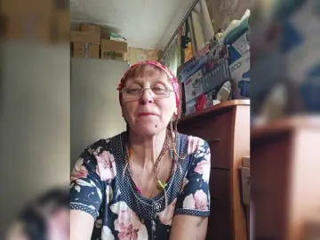 Sonya48  live sex cam