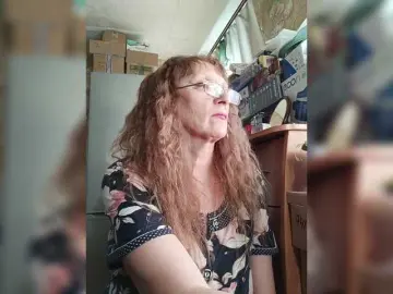 Sonya48  live sex cam
