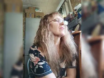 Sonya48  live sex cam