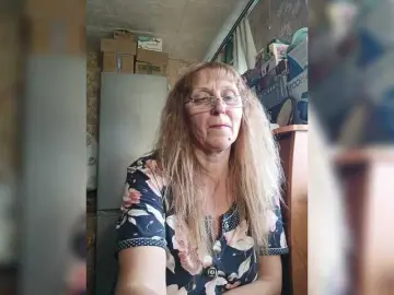 Sonya48  live sex cam