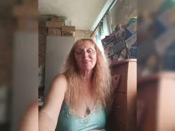 Sonya48  live sex cam