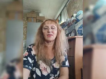 Sonya48  live sex cam