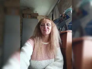 Sonya48  live sex cam