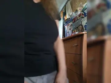 Sonya48  live sex cam