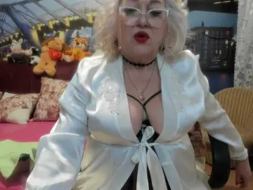 StarMarmelada  live sex cam