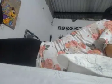 Maturehornykinky  live sex cam