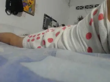 Maturehornykinky  live sex cam