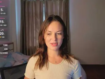 Mmilaniia  live sex cam