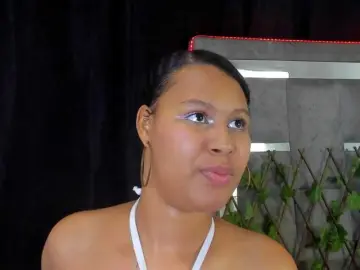 Tatianasquirthot  live sex cam