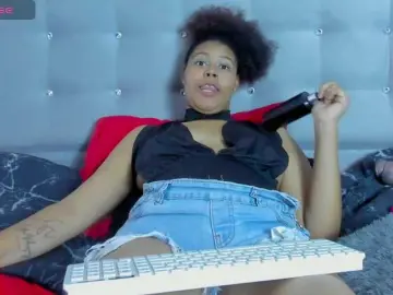 Tatianasquirthot  live sex cam