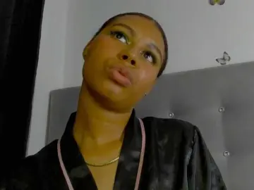 Tatianasquirthot  live sex cam