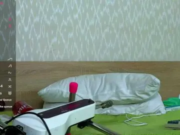 Adelina-Cowell  live sex cam