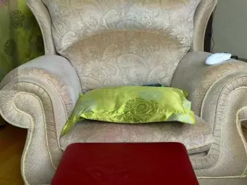 Adelina-Cowell  live sex cam
