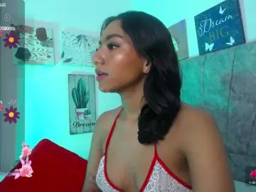 Alahia  live sex cam