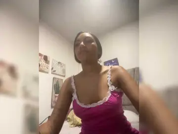 Alahia  live sex cam