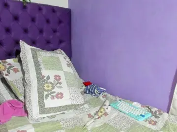 MargothClain  live sex cam