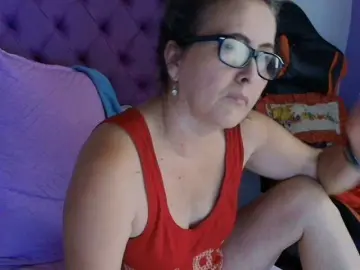 MargothClain  live sex cam