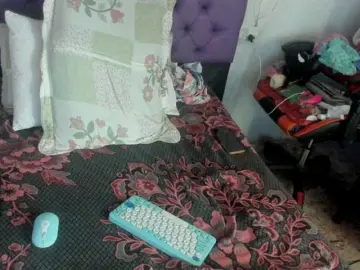 MargothClain  live sex cam