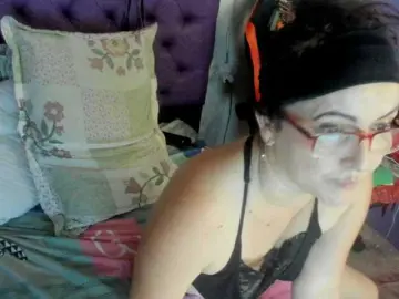 MargothClain  live sex cam
