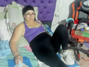MargothClain  live sex cam