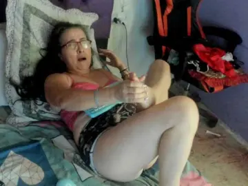MargothClain  live sex cam