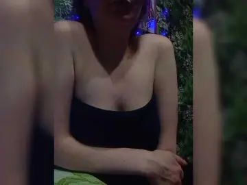 Marina1997-a  live sex cam