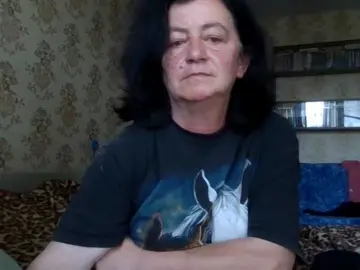 Krisshurdlove  live sex cam