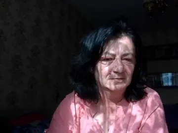 Krisshurdlove  live sex cam