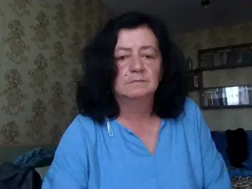 Krisshurdlove  live sex cam