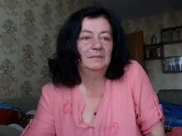 Krisshurdlove  live sex cam