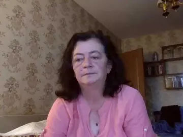 Krisshurdlove  live sex cam