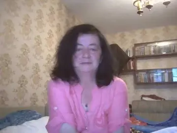Krisshurdlove  live sex cam