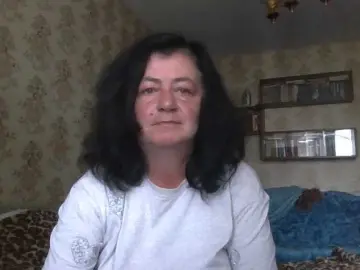 Krisshurdlove  live sex cam