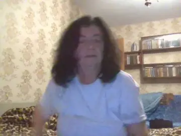 Krisshurdlove  live sex cam