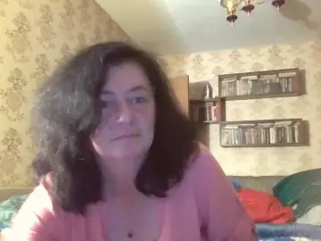 Krisshurdlove  live sex cam