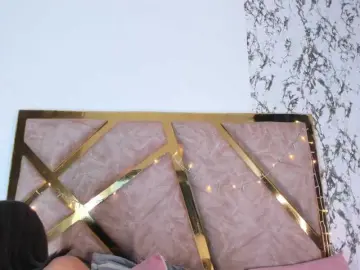 Alaiahammer  live sex cam
