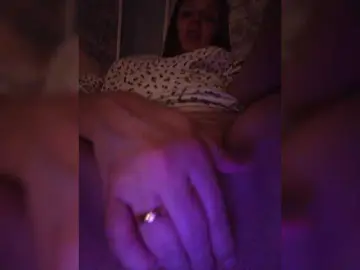 AleksaBalan  live sex cam