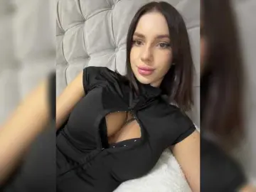 BabyDarii  live sex cam