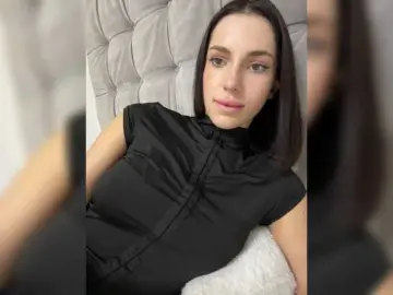BabyDarii  live sex cam