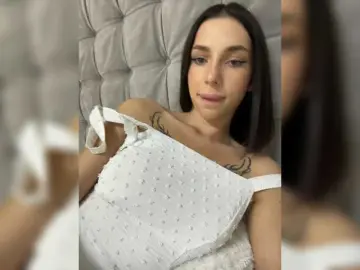 BabyDarii  live sex cam